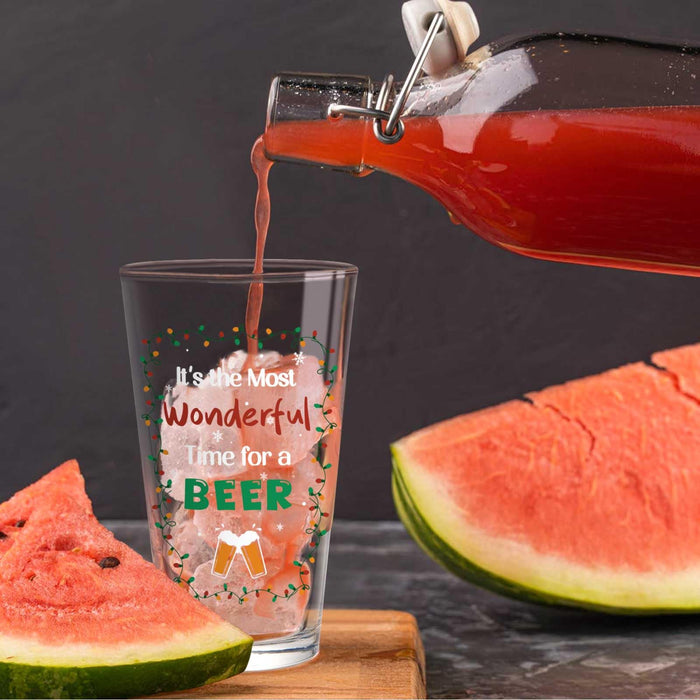 Futtumy It's the Most Wonderful Time for a Beer Glass, 17 OZ Beer Pint Glass, Funny Gifts for Men Beers Lovers Dad Father, Christmas Gifts for Men Women, Christmas Beers Glass for Xmas Party Birthday