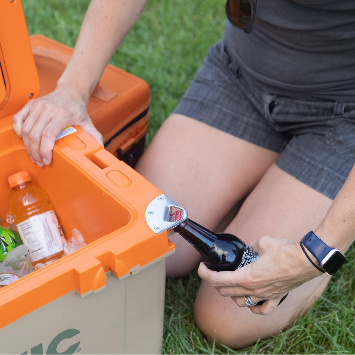 RTIC Ultra-Light 32 Quart Lightweight Hard Cooler, Insulated Portable Ice Chest 13 lbs, 48-Can Capacity, 5-Day Ice Retention, for Camping, Fishing, Beach, Boat, Picnic, Day Trip, Trailblazer